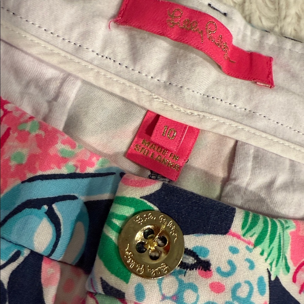 Lilly Pulitzer Pink and Blue Floral Cargo Shorts - Picture 5 of 6